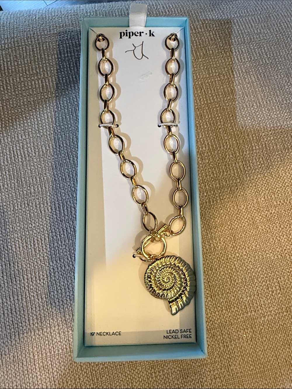 NWT piper•k Gold Chain Necklace with Spiral Shell Pendant